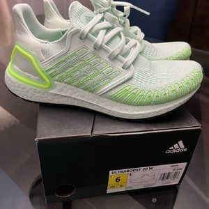 Ultra boost 20W- Adidas